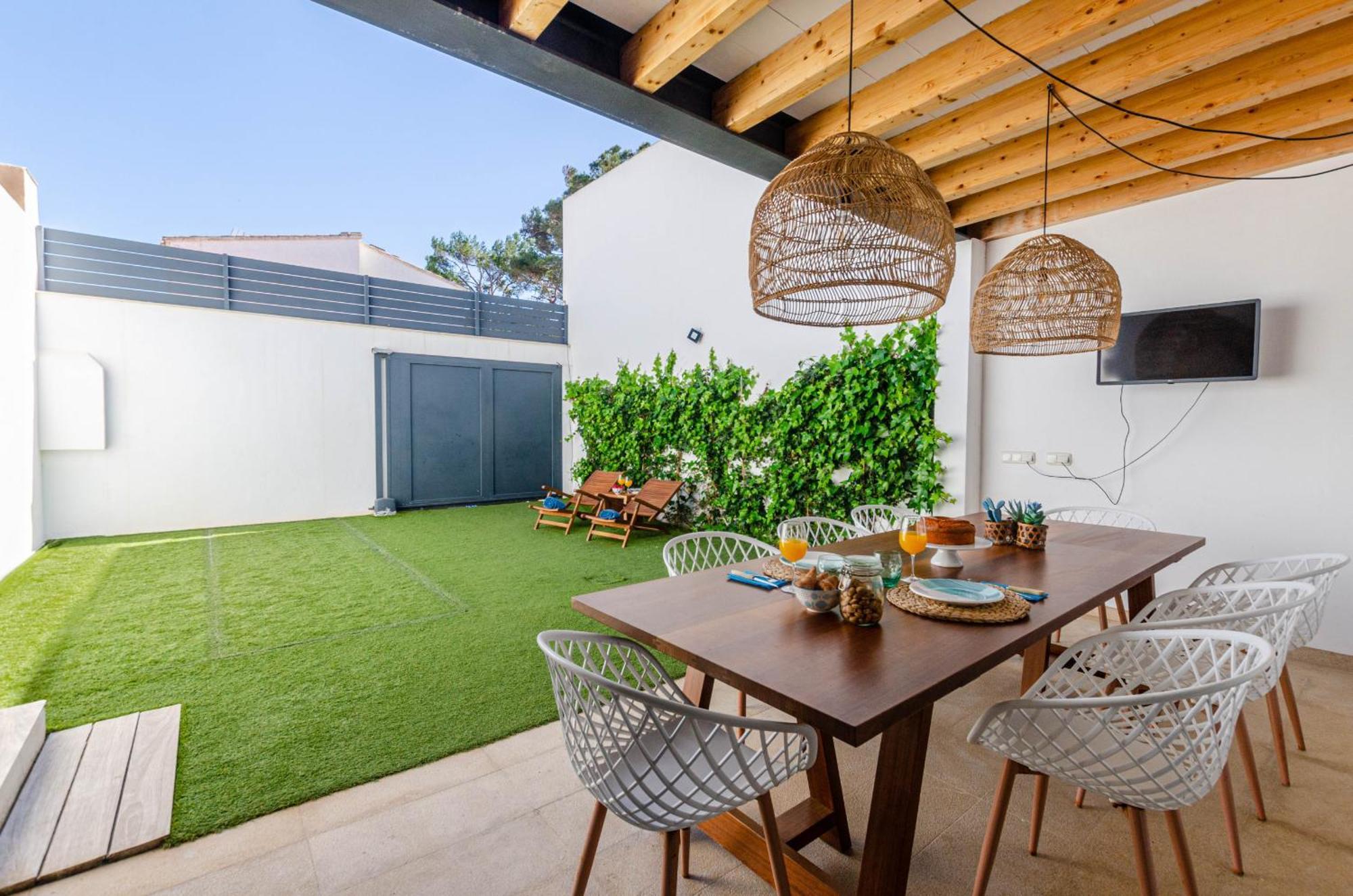 Yourhouse Els Nins Villa *
