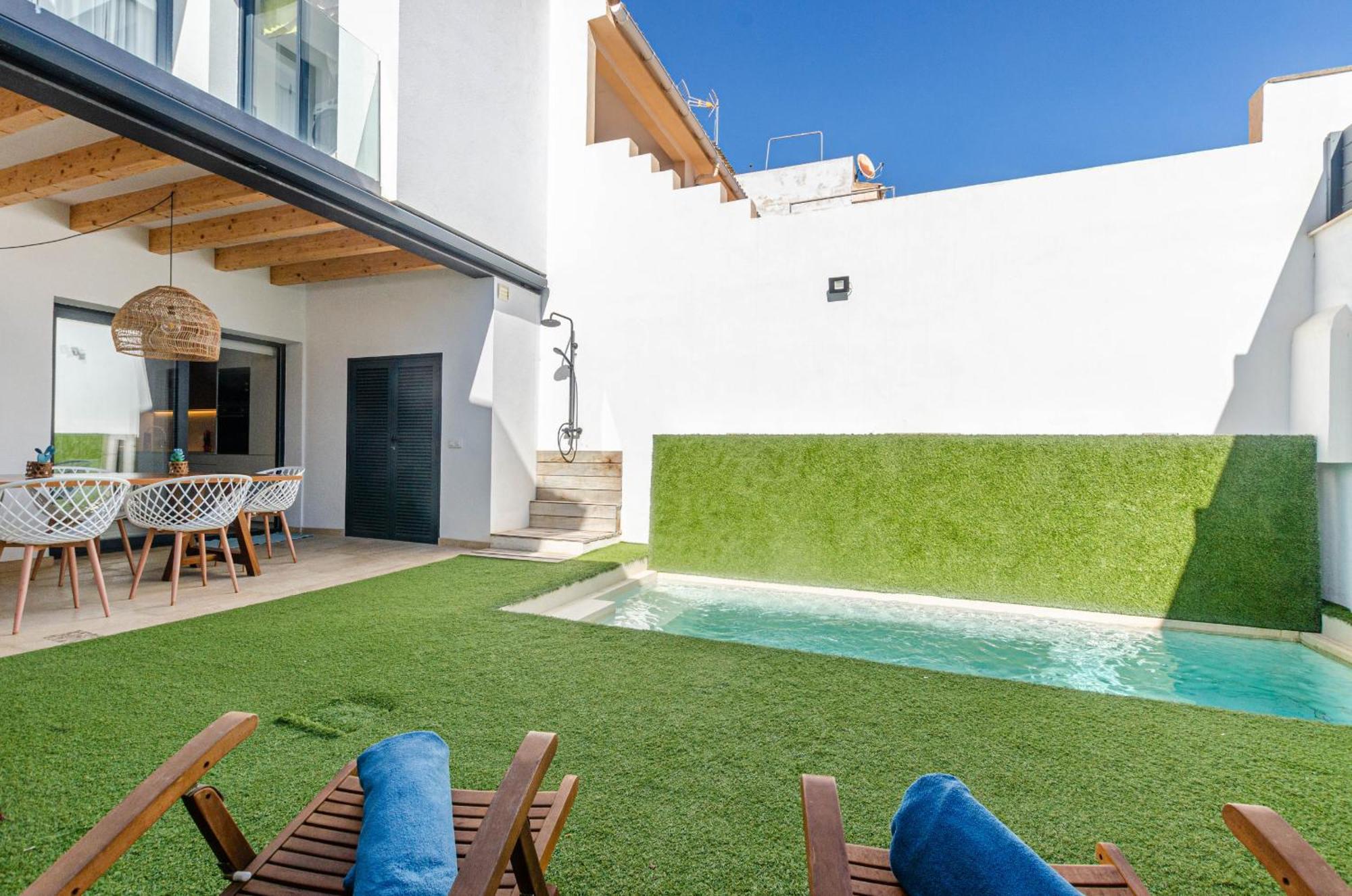 Yourhouse Els Nins *