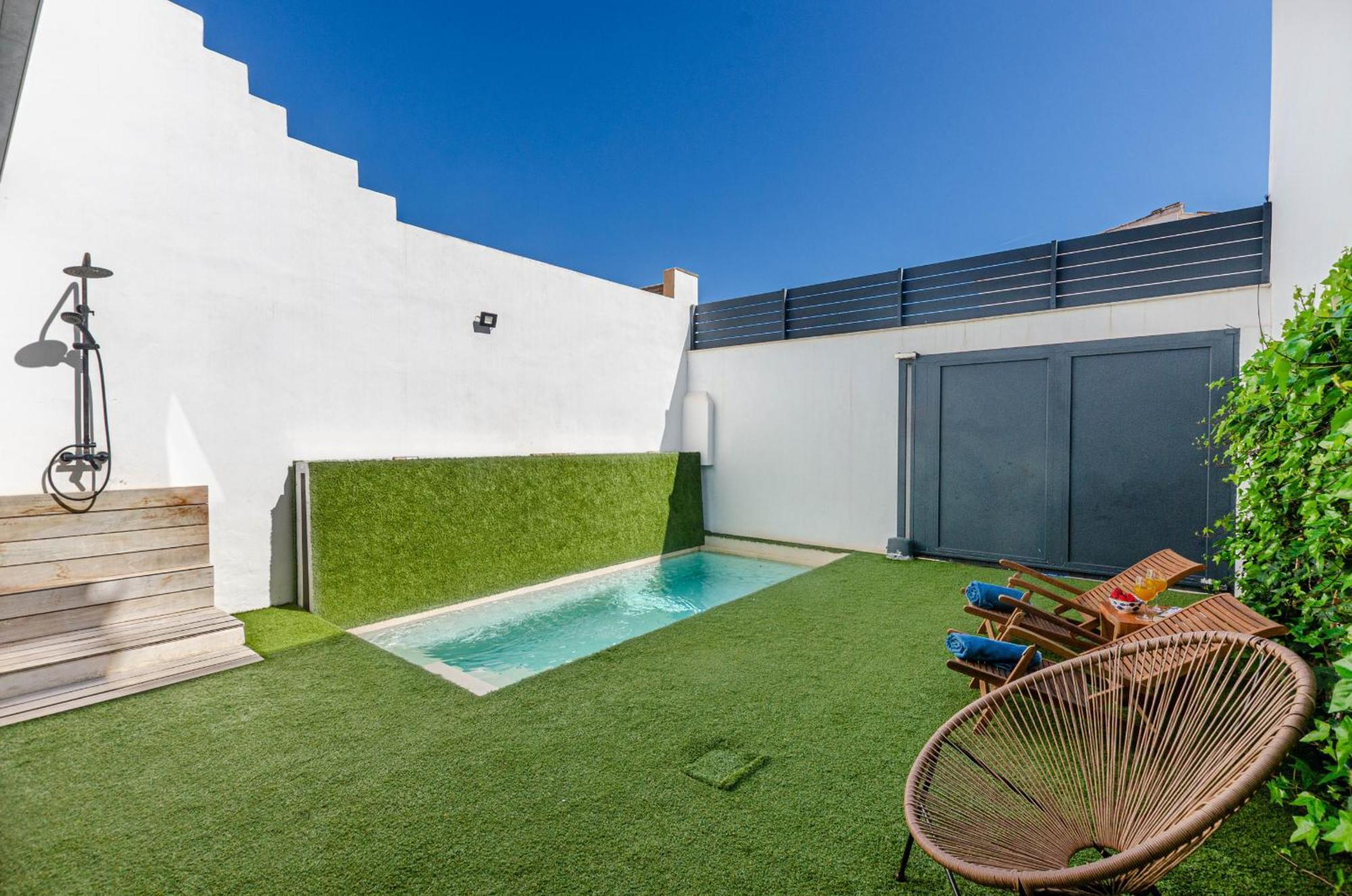 Yourhouse Els Nins Villa *
